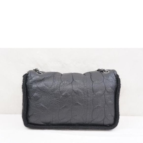 Chanel Chain Shoulder Bag - Picture 2 of 9